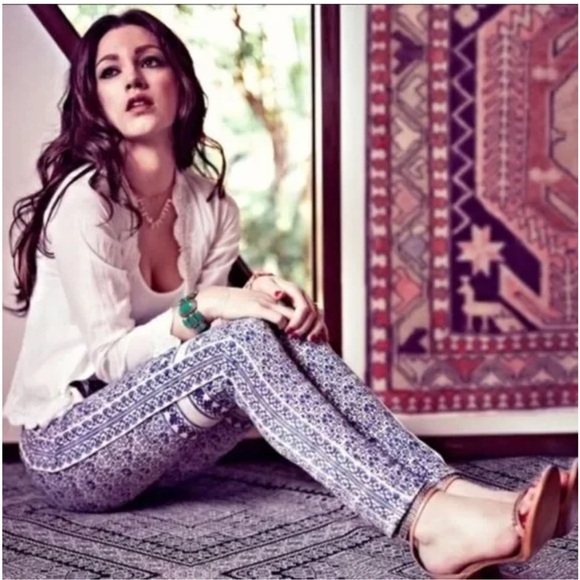 Beautiful and unique Mother colorblock looker jeans! ✨ - Picture 1 of 7